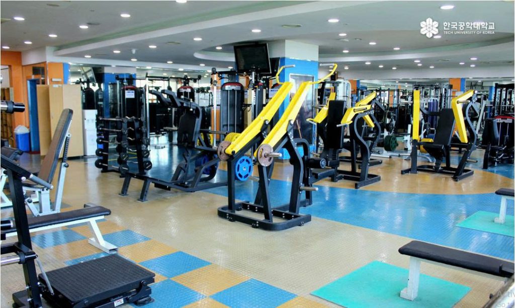 Phòng tập thể dục thể hình trường TUK