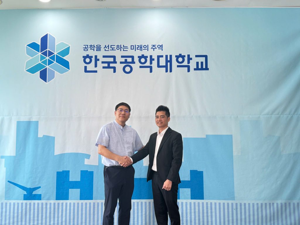 Ban lãnh đạo Hà Thành Global thăm trường TUK