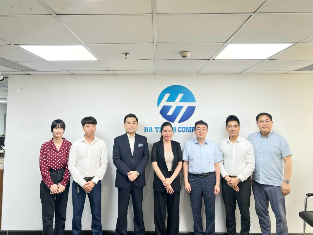 Công ty Hà Thành Global tiếp đón cán bộ đại diện trường TUK