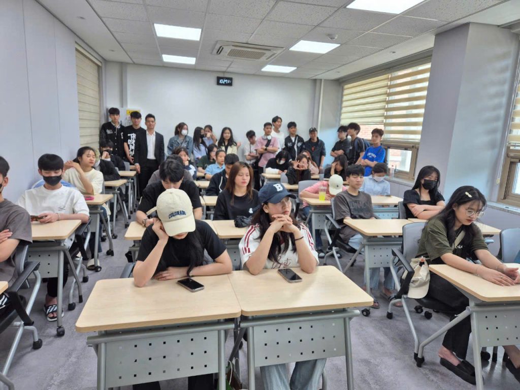 Học viên Hà Thành Global nhập học tại trường TUK Hàn Quốc