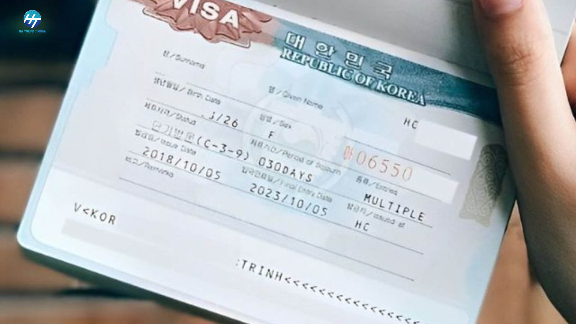 Cảnh báo: Những vi phạm khiến bạn bị cấm đi làm hoặc bị trục xuất